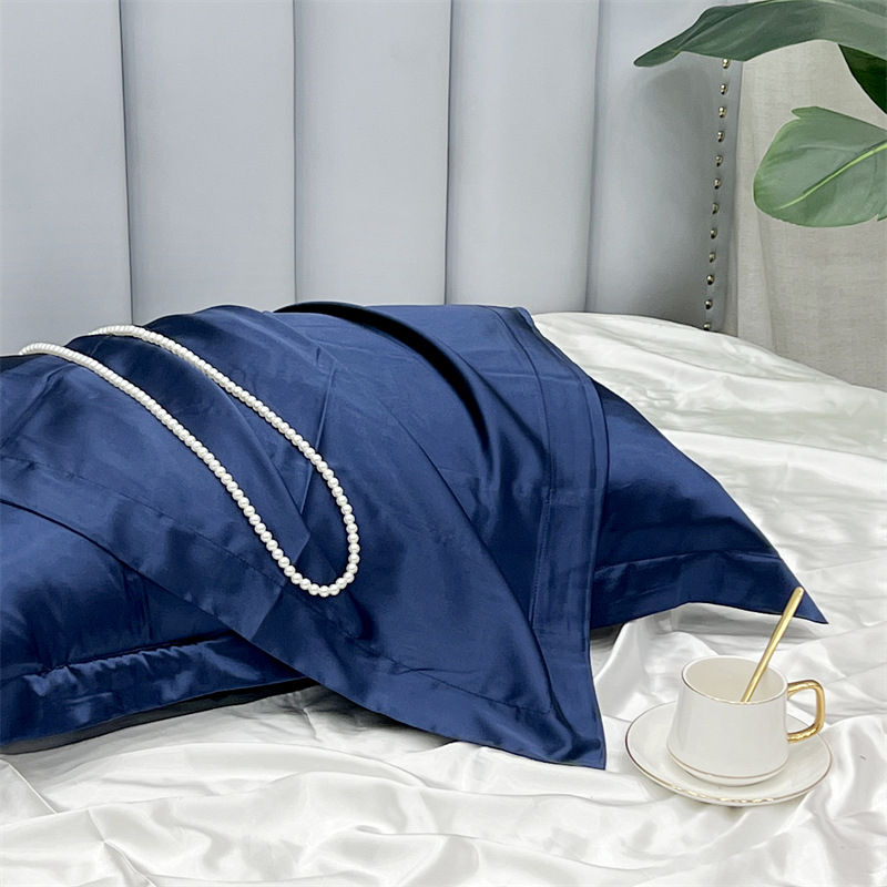 Jastučnica Zunhuang, ice silk tkanina, 120 niti, twill tkanje, bojena po niti, moderan minimalistički stil