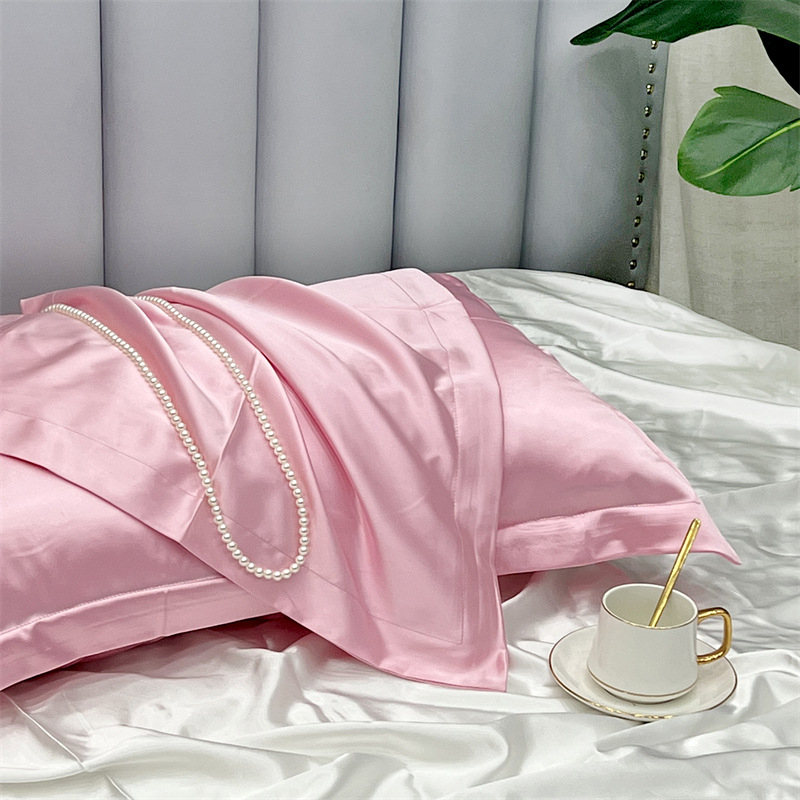 Jastučnica Zunhuang, ice silk tkanina, 120 niti, twill tkanje, bojena po niti, moderan minimalistički stil