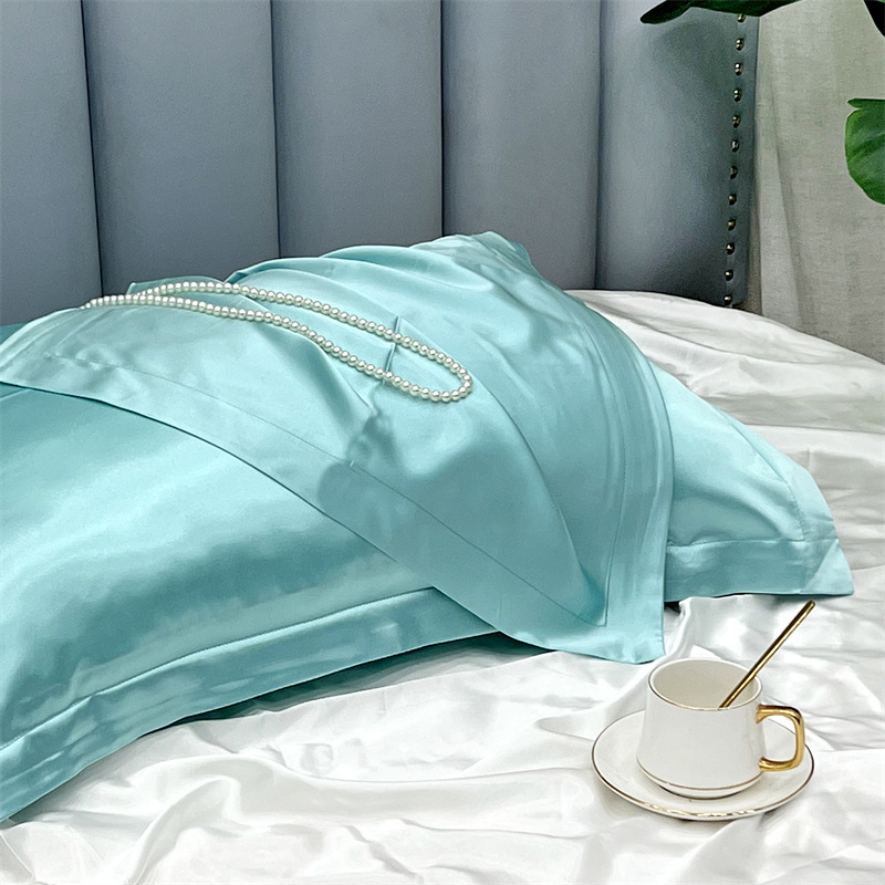 Jastučnica Zunhuang, ice silk tkanina, 120 niti, twill tkanje, bojena po niti, moderan minimalistički stil