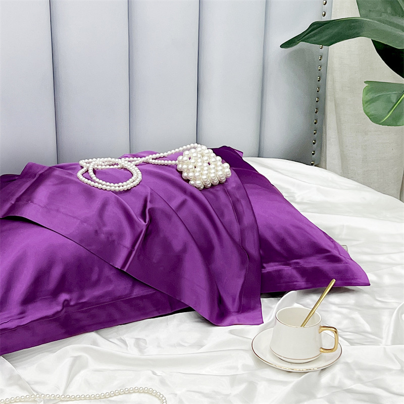 Jastučnica Zunhuang, ice silk tkanina, 120 niti, twill tkanje, bojena po niti, moderan minimalistički stil