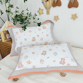 Márka nélküli pamut párnahuzat, otthoni használatra