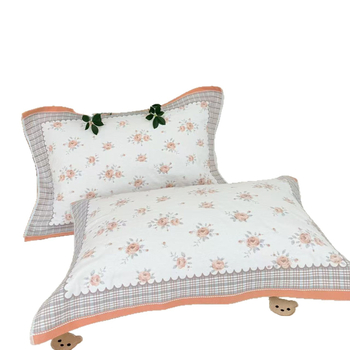 Márka nélküli pamut párnahuzat, otthoni használatra