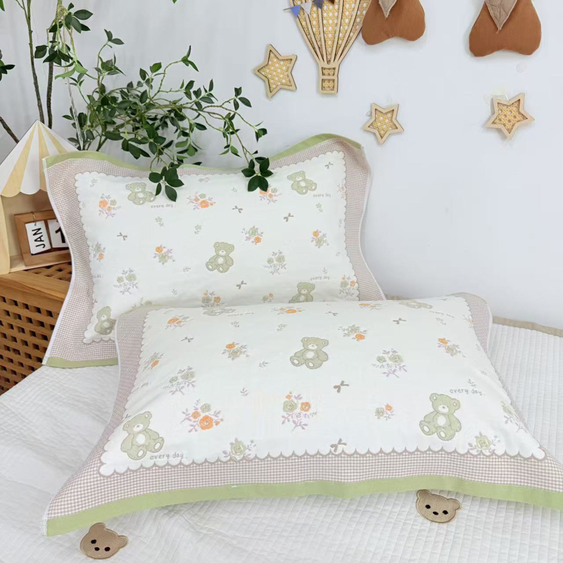 Márka nélküli pamut párnahuzat, otthoni használatra