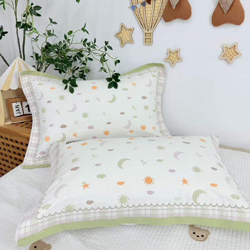 Márka nélküli pamut párnahuzat, otthoni használatra