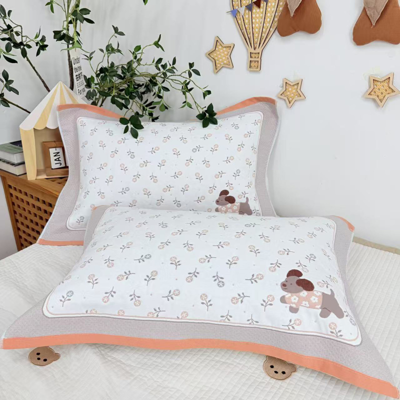 Márka nélküli pamut párnahuzat, otthoni használatra