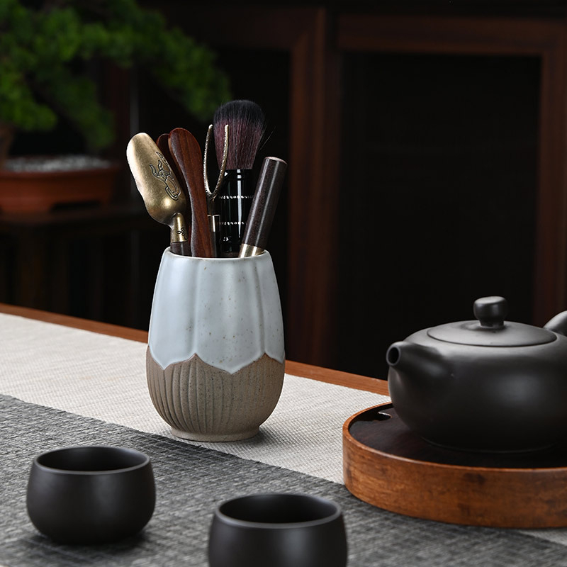 Κεραμικό σετ τελετής τσαγιού με Έξι Κυρίους (Υλικό: κεραμικό; Στυλ: Νέο κινεζικό στυλ) Περιλαμβάνει: δίσκο τσαγιού, πετσέτα, χαλάκι για τσάι και αξεσουάρ τσαγιού