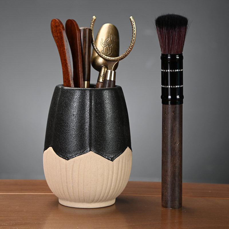 Κεραμικό σετ τελετής τσαγιού με Έξι Κυρίους (Υλικό: κεραμικό; Στυλ: Νέο κινεζικό στυλ) Περιλαμβάνει: δίσκο τσαγιού, πετσέτα, χαλάκι για τσάι και αξεσουάρ τσαγιού