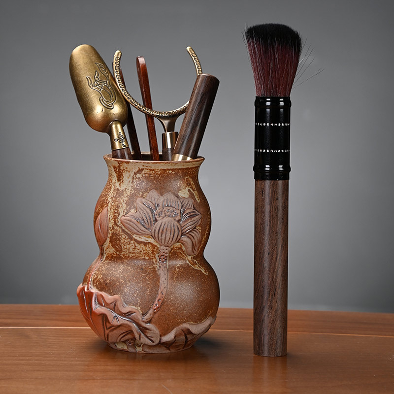 Κεραμικό σετ τελετής τσαγιού με Έξι Κυρίους (Υλικό: κεραμικό; Στυλ: Νέο κινεζικό στυλ) Περιλαμβάνει: δίσκο τσαγιού, πετσέτα, χαλάκι για τσάι και αξεσουάρ τσαγιού