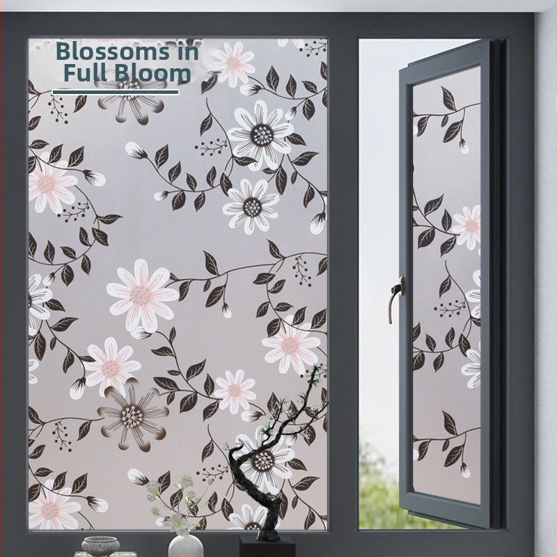 PVC lango filmas privatumo užtikrinimui su augalų motyvu, matinė apdaila, tinkama voniai ir stiklinėms durims – paprastas ir modernus stilius