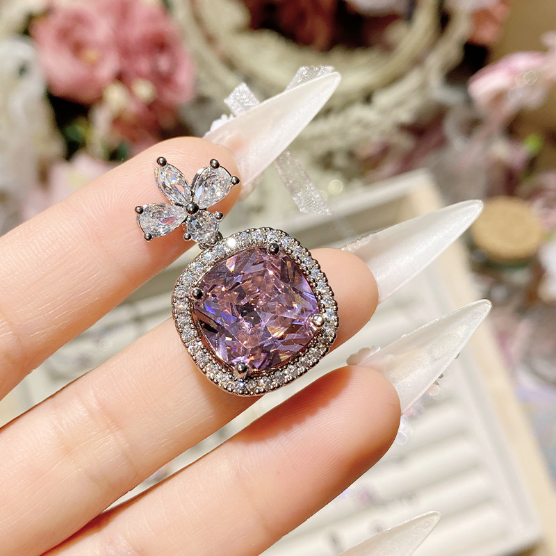 Vario pakabukas ir apyrankės rinkinys su gėlių raštu, auksu dengtas įdėklas su dirbtiniais akmenimis, kryžminė grandinė