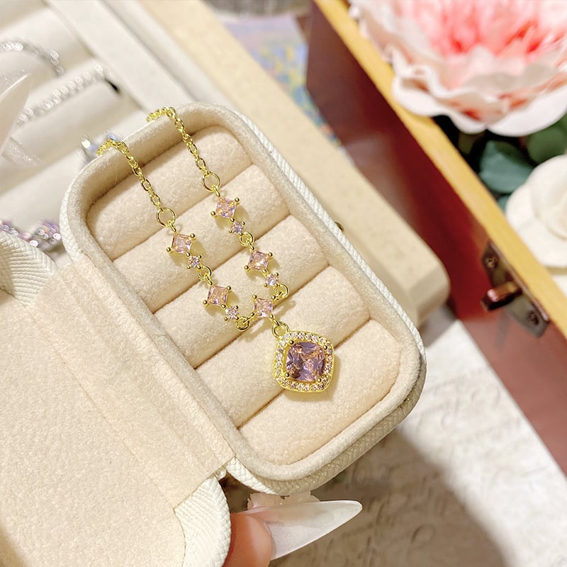 Vario pakabukas ir apyrankės rinkinys su gėlių raštu, auksu dengtas įdėklas su dirbtiniais akmenimis, kryžminė grandinė