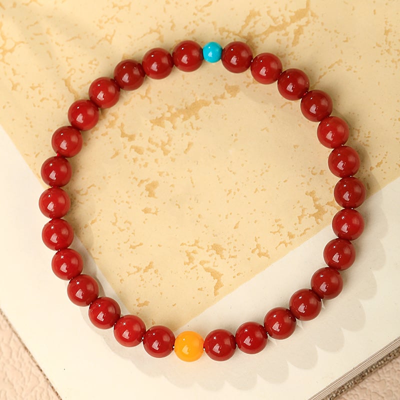 Гривна от южен червен агат — полирана, унисекс, стил свеж и сладък, форми: звезда/геометрична, пролет 2025