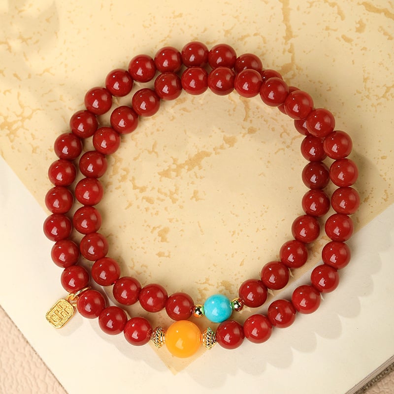 Гривна от южен червен агат — полирана, унисекс, стил свеж и сладък, форми: звезда/геометрична, пролет 2025