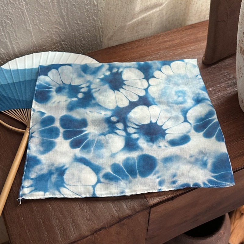 Șal pătrat mic – Tie-Dye, protecție solară, stil INS, țesătură viscoză TR, țesătură simplă (vara 2024)