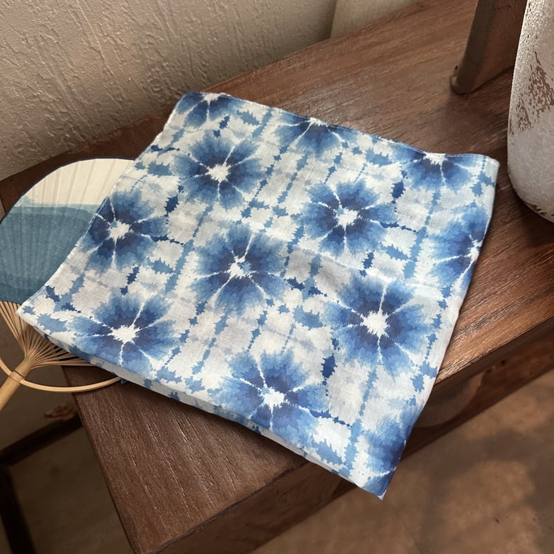 Șal pătrat mic – Tie-Dye, protecție solară, stil INS, țesătură viscoză TR, țesătură simplă (vara 2024)