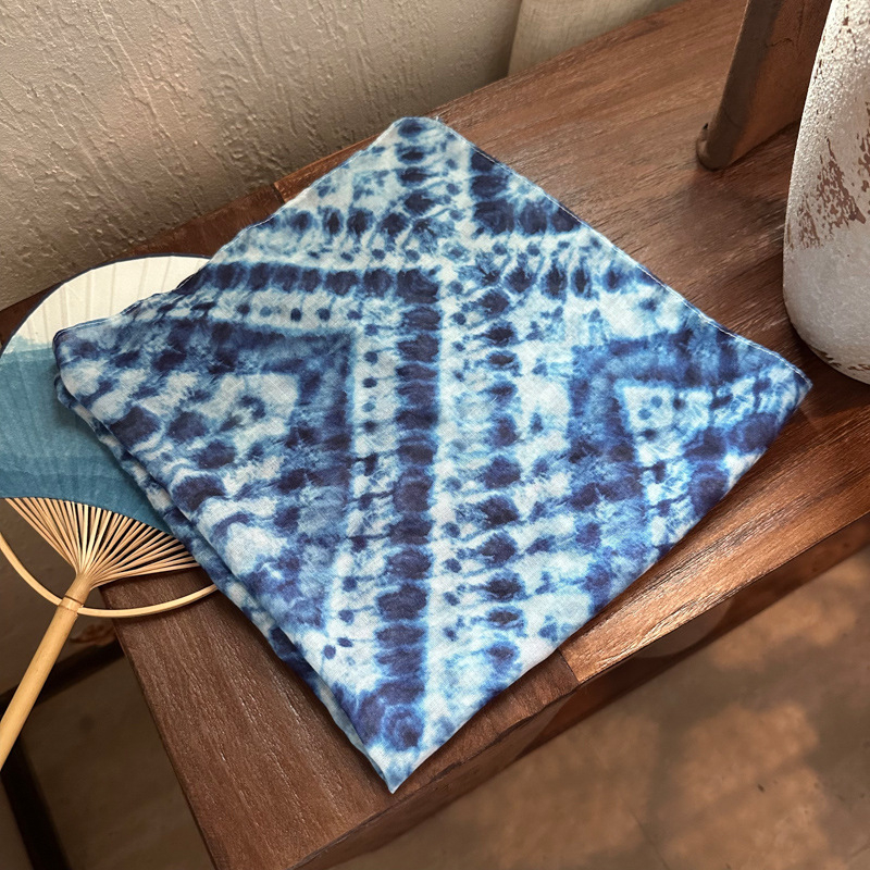 Șal pătrat mic – Tie-Dye, protecție solară, stil INS, țesătură viscoză TR, țesătură simplă (vara 2024)