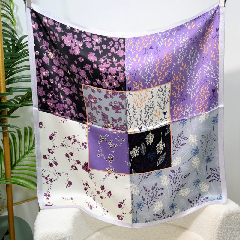 Esarfa de mătase pătrată – imprimeu floral, 100% mătase, lansare toamnă 2024, stil versatil și elegant