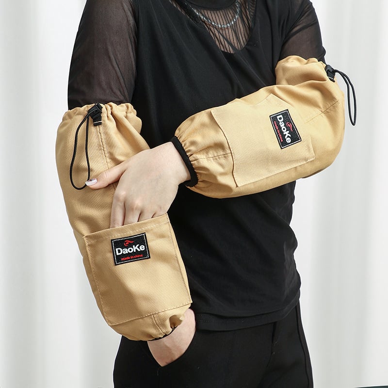 Auduma aizsargrokas darbam – ūdensizturīgas, eļļas noturīgas, pret netīrumiem, minimālais stils