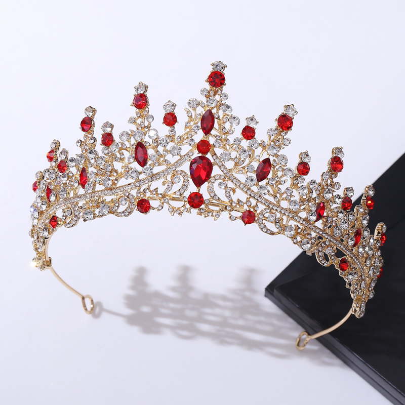 Булчинска корона с кристали, сплав; покритие: дебело сребро/KC злато; обработка: диамант; дамски стил