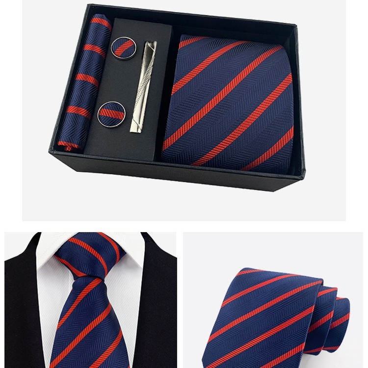 Vyrų kaklaraiščių dovanos rinkinys: dryžuota žakardinė poliesterio kaklaraištė, kišeninė skarelė, manžetų segtukai ir kaklaraiščių klipsas; strėlės stilius, unisex