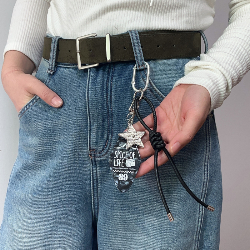 Vyrų metalinė juosmens grandinėlė su pakabukais: kardas, kryžius ir apvalūs karoliukai – ilgis iki 60 cm, plotis 3 mm, užsegimas lobster