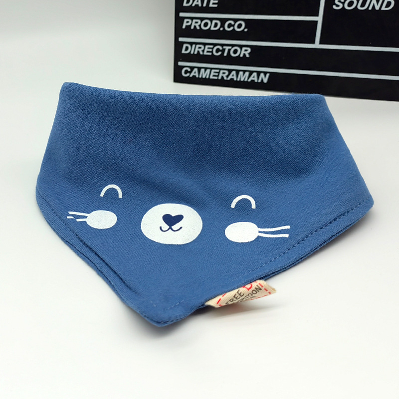 Dvostruko slojevita baveta za bebe od 100% pamuka, trokutasti oblik, slatki crtani uzorci, unisex