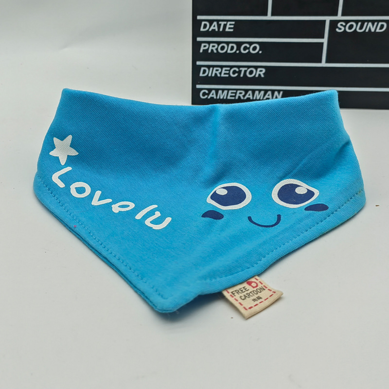 Dvostruko slojevita baveta za bebe od 100% pamuka, trokutasti oblik, slatki crtani uzorci, unisex