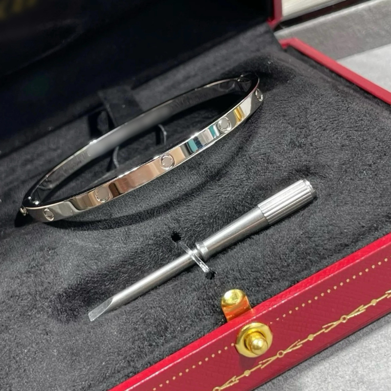 Meilės apyrankė iš vario lydinio, CNC aukštos versijos, elektroplakavimas, 18K danga, 2025 metų pavasaris, svoris 22 g