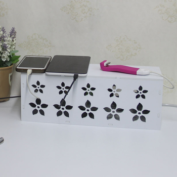 Plastikinė laidų organizavimo dėžutė įkrovikliams, modelis HfntdmCC, dulkių atsparus kabelių tvarkymas