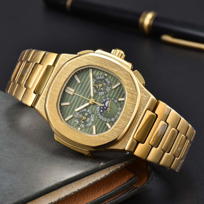 Vyrų laikrodis iš nerūdijančio plieno, kvarcinis mechanizmas, šviesinantis stačiakampis dialas, atsparumas vandeniui 30 m