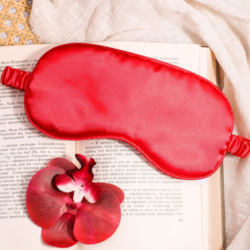 Dovanų rinkinys: akių kaukė iš dirbtinio šilko ir penkių dantų šukos, pakuotas į maišelį, CX prekės ženklas, vestuvėms dovaną