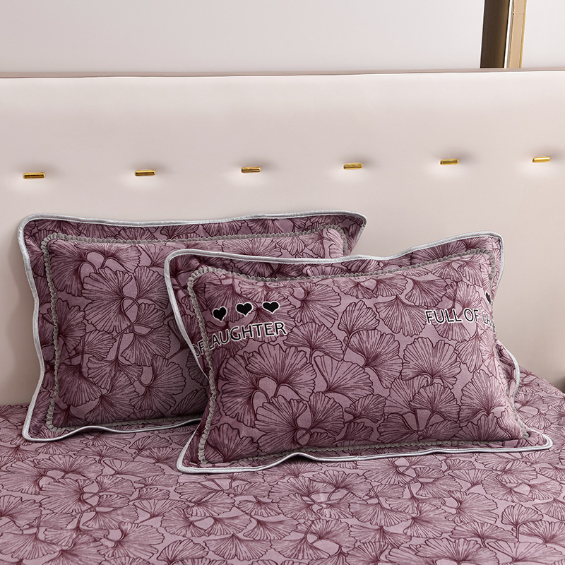 Set dviju jastučnica od mliječne veluru, twill tkanina, 30s tkanina, reaktivni ispis i bojanje, moderan minimalistički stil