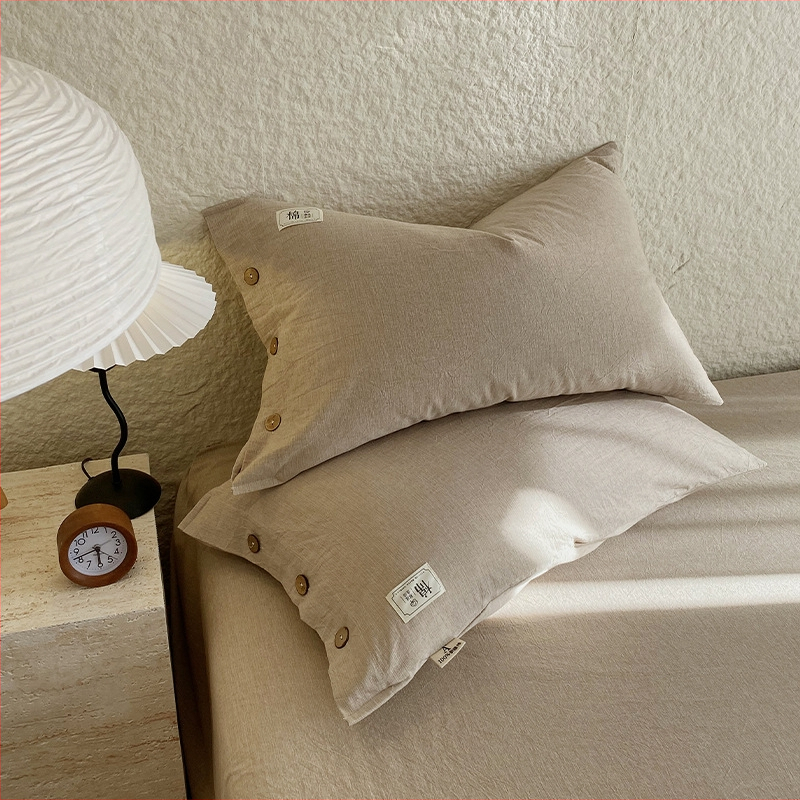 Jastučnica od 100% pamuka, 30 niti, tkanina yarn-dyed, reactive ispis i bojanje, moderni minimalistički stil