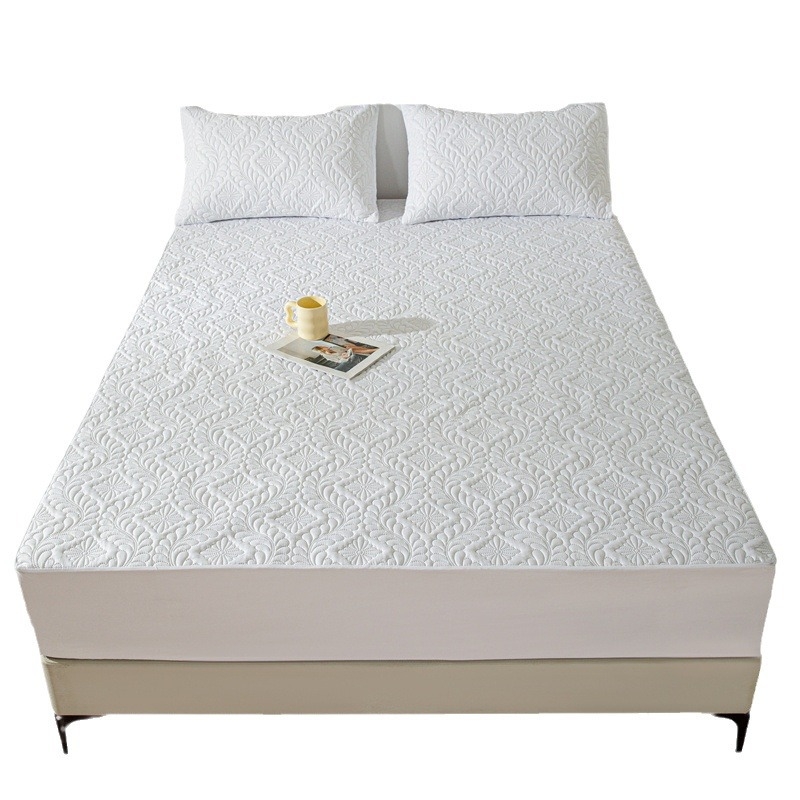 Vodootporan set plahte s elastičnim rubom, kemijska vlakna, šivanje quilt, reakcijsko ispisivanje i bojanje, uzorci: geometrijski i cvjetni, težina 1000–1500 g, moderni minimalistički stil