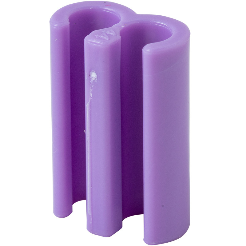 Paprastas kabliukas — ABS medžiaga; vienas kabliukas, šiuolaikiškas minimalistinis dizainas; apkrova 0–1 kg; kiekis: 1