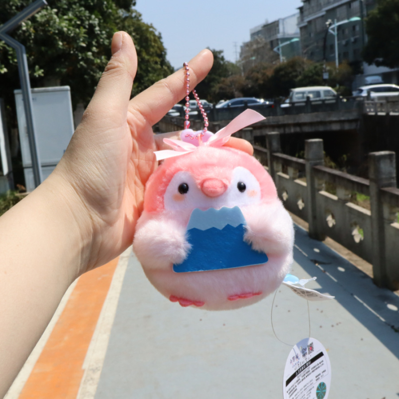 Zi peng Puhvis pingviin võtmehoidja - Karikatuuri stiil, Jaapani inspireeritud (Bränd: Zi peng; Materjal: pliš; Stiil: Karikatuur; Lisavarustus: võtmehoidja köiega)