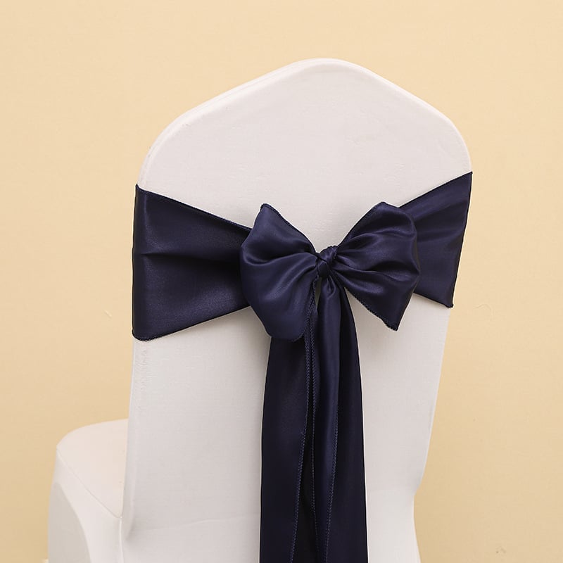 Kėdės uždangalas su kaspinu ir gėlių akcentu vestuvėms, poliesteris, viešbučio stilius