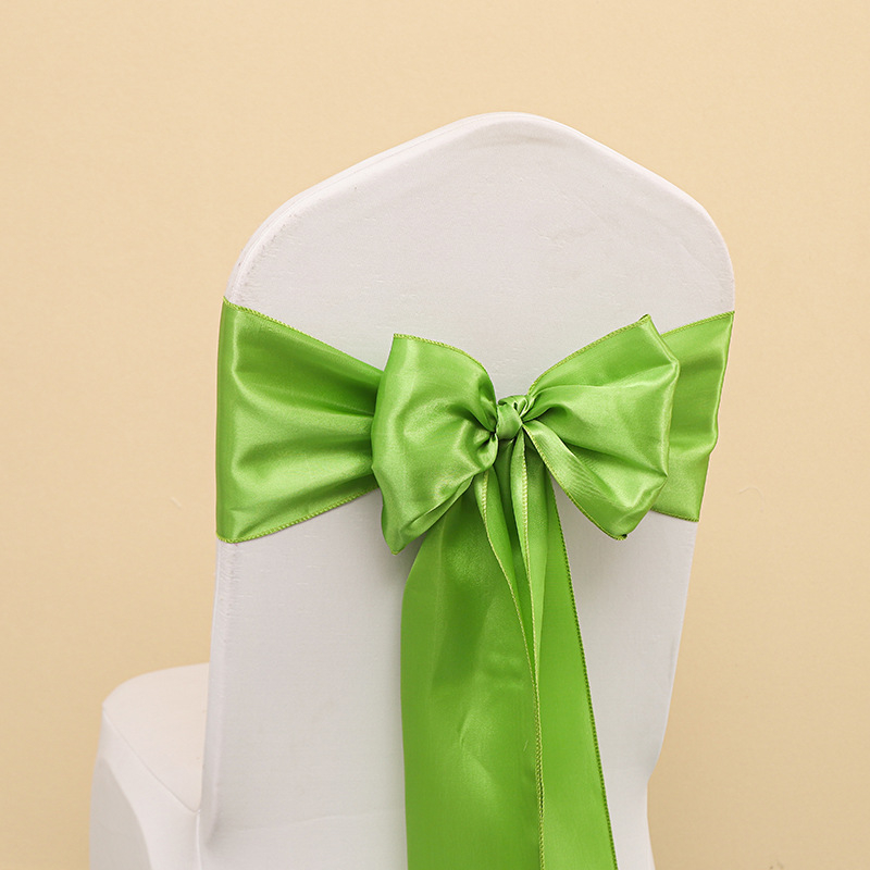 Kėdės uždangalas su kaspinu ir gėlių akcentu vestuvėms, poliesteris, viešbučio stilius