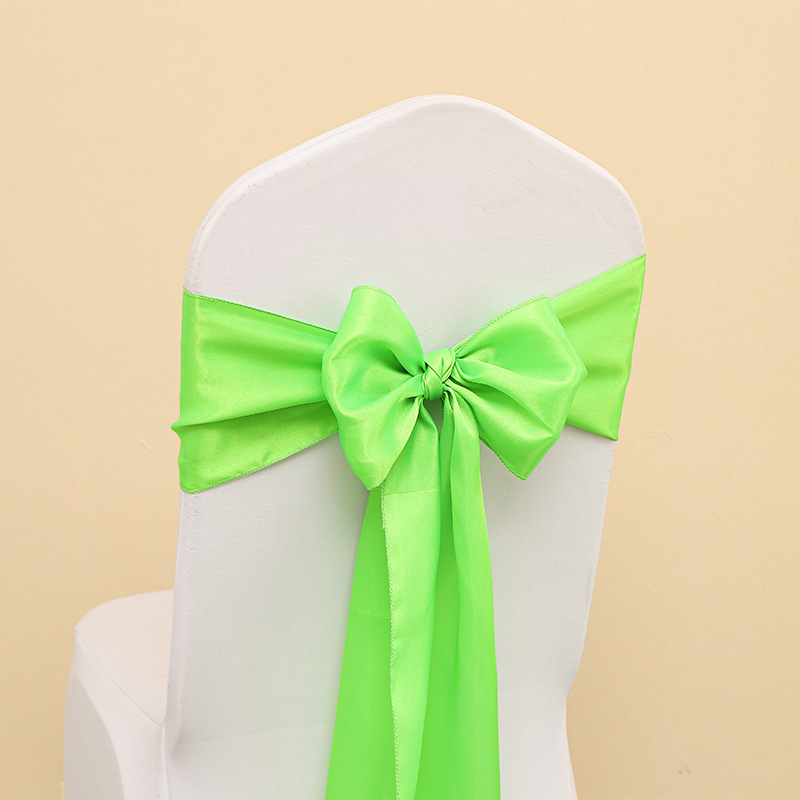 Kėdės uždangalas su kaspinu ir gėlių akcentu vestuvėms, poliesteris, viešbučio stilius