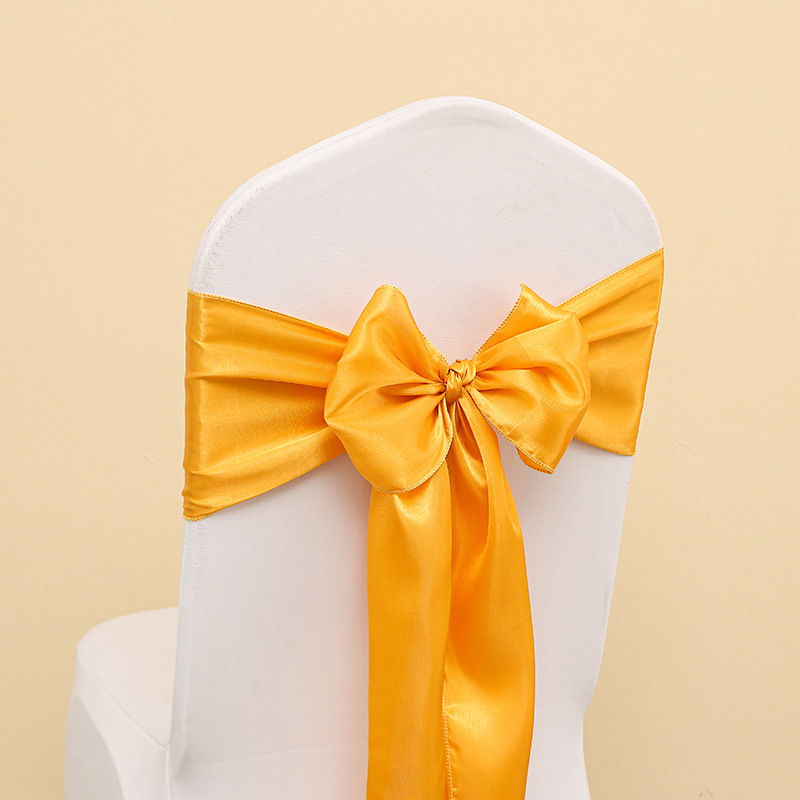 Kėdės uždangalas su kaspinu ir gėlių akcentu vestuvėms, poliesteris, viešbučio stilius