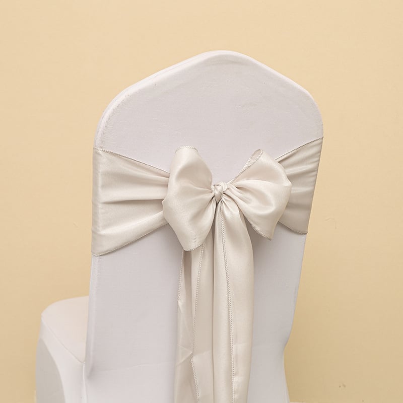 Kėdės uždangalas su kaspinu ir gėlių akcentu vestuvėms, poliesteris, viešbučio stilius