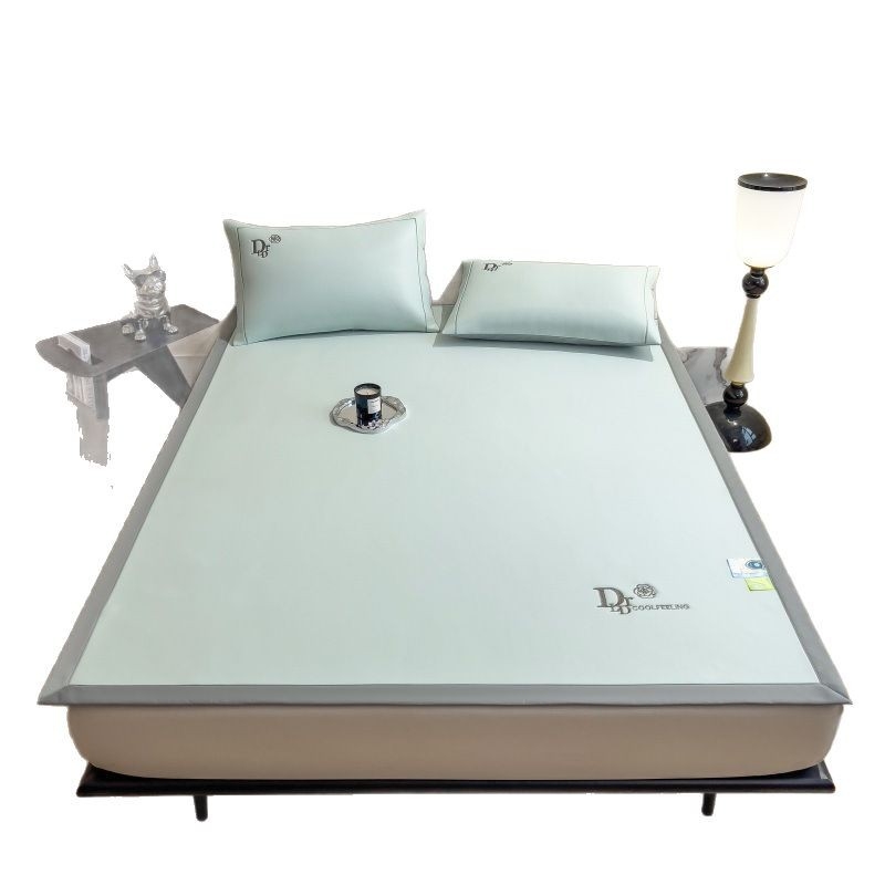 Lova kilimėlių komplektas iš ledinio šilko viskozės, siuvinėtas, sulankstomas, lengvas prabangos stilius, galima skalbti mašinoje