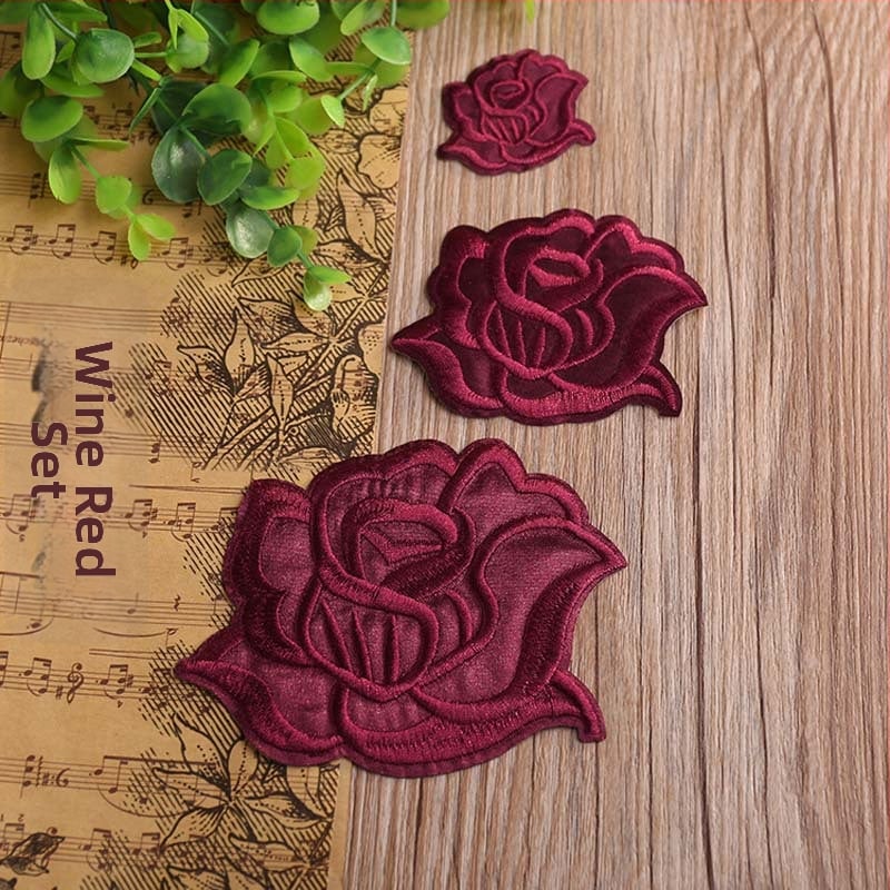 Binyan Rozes Zīmējuma Aplikācijas no Auduma Gultas Veļai un Galda Klājumam – Tekstila Aplikācijas Dziļu Remonts