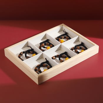 Kietmedžio juvelyrinių dirbinių dėžutė su senoviniu stiliumi ir jungimo technika