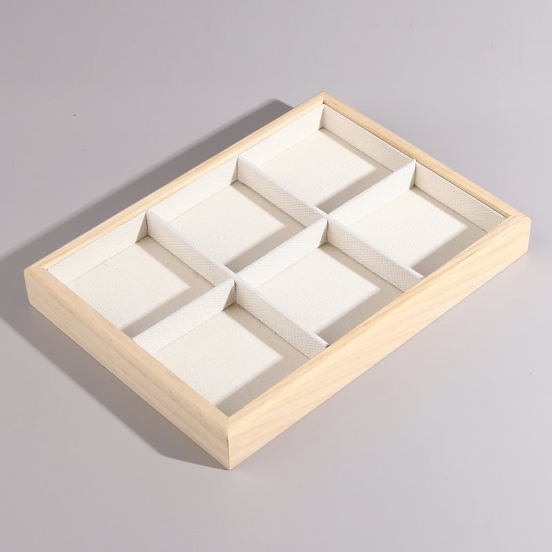 Kietmedžio juvelyrinių dirbinių dėžutė su senoviniu stiliumi ir jungimo technika