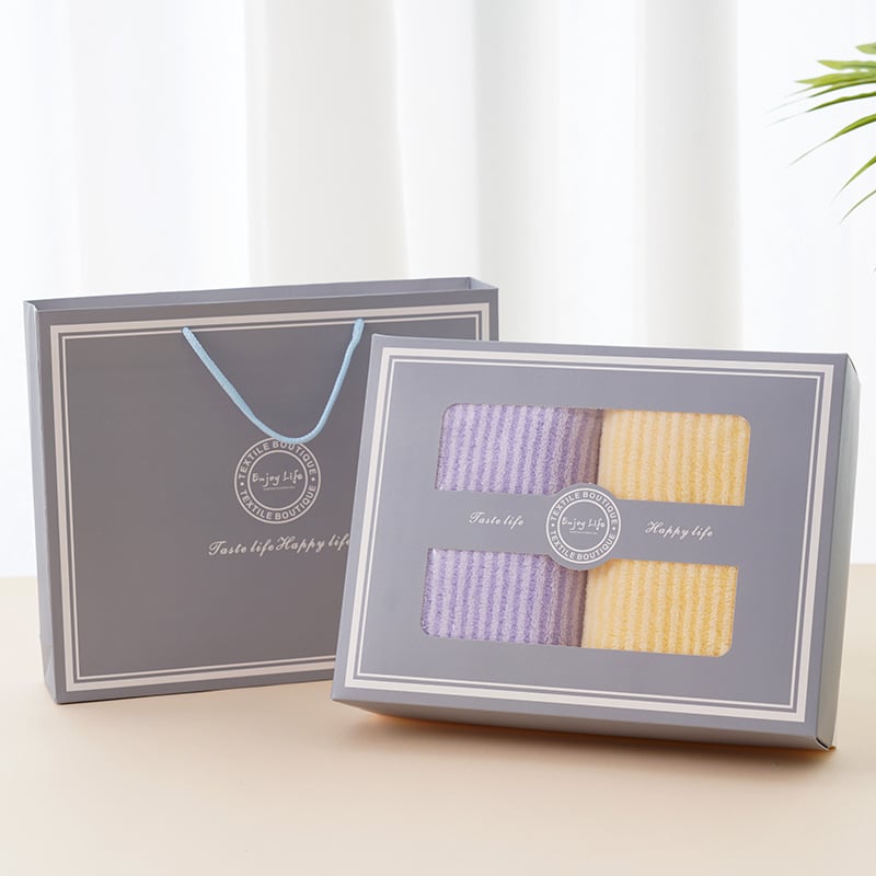 Комплект от две лицеви кърпи от корална флис, подаръчна кутия, бродирано лого, опция за персонализиране