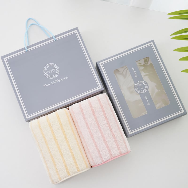 Комплект от две лицеви кърпи от корална флис, подаръчна кутия, бродирано лого, опция за персонализиране