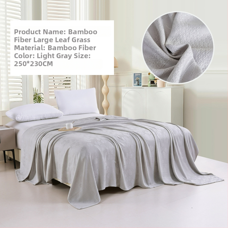 Bambuko pluošto pledas su džakardo raštu, šešialapio dobilo motyvas, šaldantis ledinės šilko audinys, visiems metų laikams