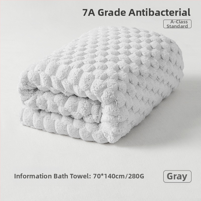 Trys rankšluosčių komplektas studentų bendrabutyje, 100% kitas pluoštas, 150D siūlas, džakardo audimas, po 100 g kiekvienam rankšluosčiui.