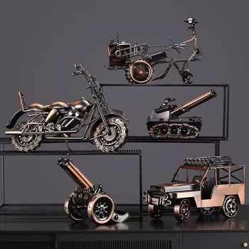 Pramoninio stiliaus metalo motociklo modelio dekoras – gyvenamojo kambario papuošalas; paviršius: elektroplatavimas; be pritaikymo